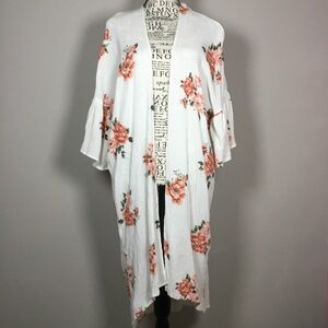 Ruffle sleeve peach red roses pattern white open front duster kimono robe sz L